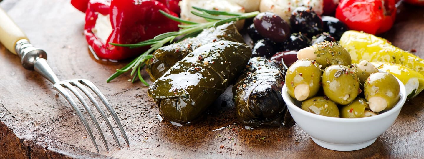 Griechische Vorspeisen Meze – Mit Olivenöl kochen